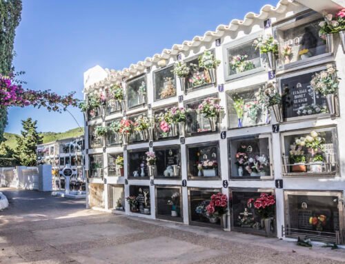 Innovación y tradición: la evolución de la fabricación de lápidas